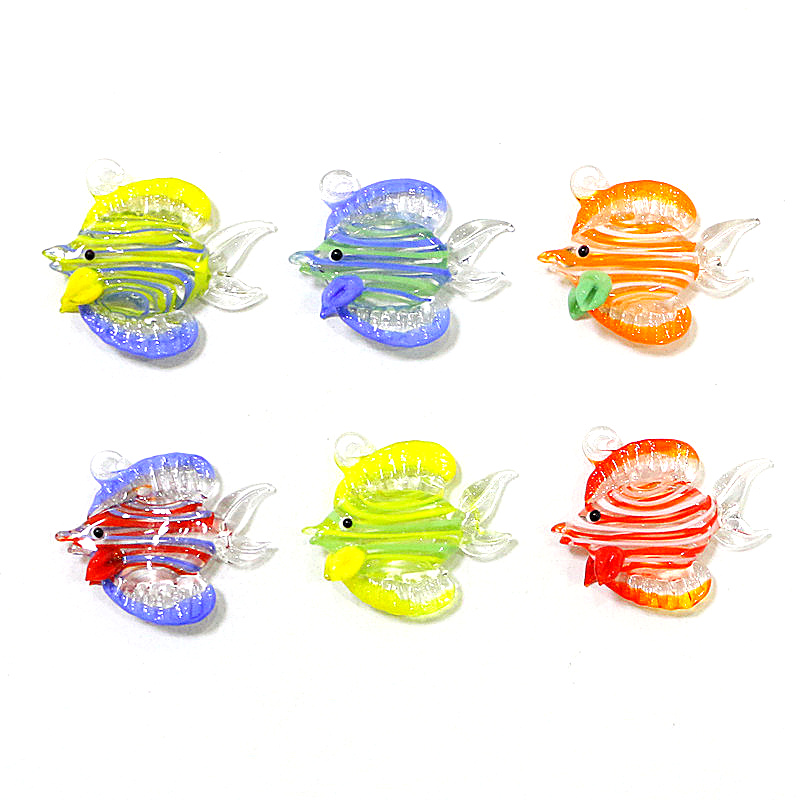 Aquarium Mini Fish - 2 ชิ้นทำด้วยมือปลาเขตร้อนขนาดเล็กรูปปั้นแก้วจี้พิพิธภัณฑ์สัตว์น้ำตกแต่งสัตว์ทะเลน่ารักรูปปั้นเล็ก ๆ เครื่องประดับแฟชั่น Diy เครื่องประดับผู้หญิงทำอุปกรณ์เสริม